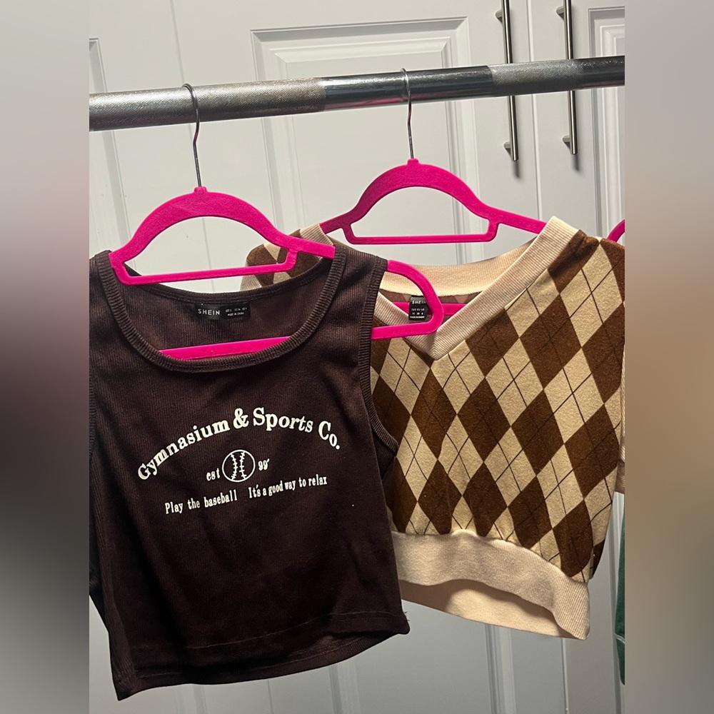 cropped tees